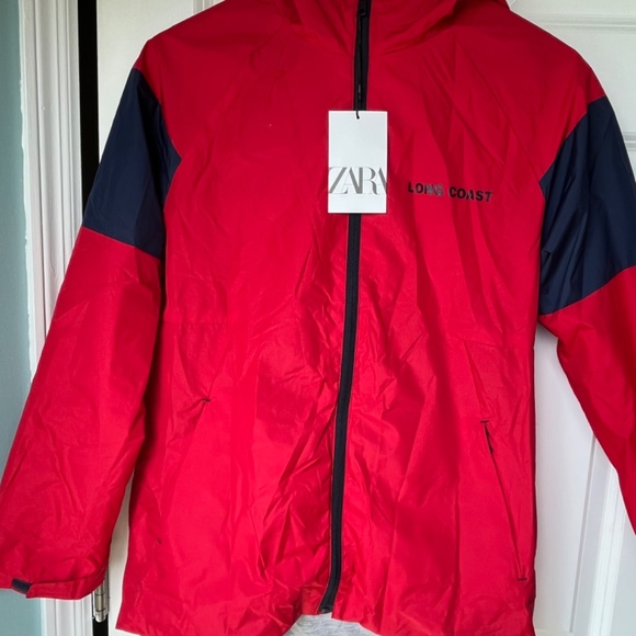 Zara raincoat - Picture 2 of 7